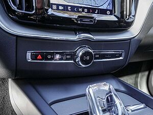 Volvo  T8 AWD Recharge Plus Dark Plug-In Hybrid