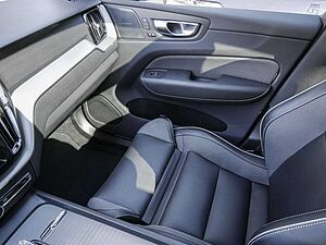 Volvo  T8 AWD Recharge Plus Dark Plug-In Hybrid