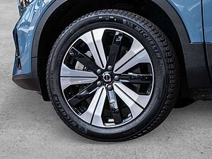 Volvo  Core Recharge Single Pure Electric 2WD