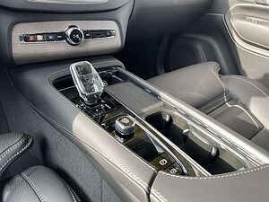 Volvo  T8 Plus Bright Recharge AWD 360° | LICHT-PAKET | 21'