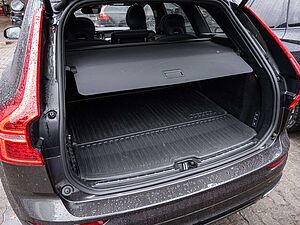 Volvo  T6 AWD R-Design Plug-In Hybrid AHK | B&W | LUFTFAHRWERK | ACC | PANORAMA