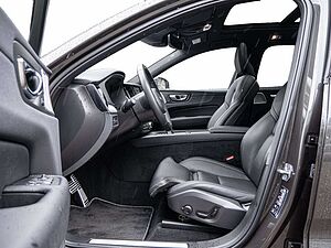 Volvo  T6 AWD R-Design Plug-In Hybrid AHK | B&W | LUFTFAHRWERK | ACC | PANORAMA