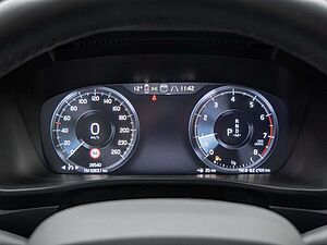 Volvo  T3 Geartronic Momentum Pro LICHT- & WINTER-PAKET | 20 ZOLL