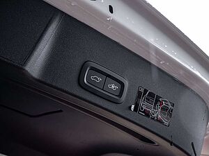 Volvo  T3 Geartronic Momentum Pro LICHT- & WINTER-PAKET | 20 ZOLL