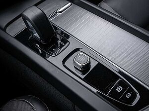 Volvo  B4 R-Design ACC | HARMAN/KARDON | 360° KAMERA | VOLL-LED