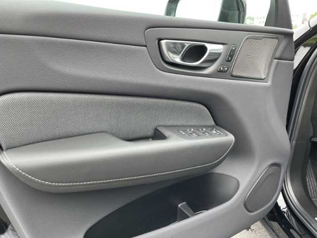 Volvo  Plus Black Edition Recharge Plug-In Hybrid AWD T6 Harman Kardon 360 Grad Kamera