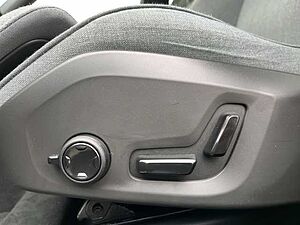 Volvo  Inscription Recharge AWD T6 Luftfahrwerk Standhzg. Rückfahrk. 360°