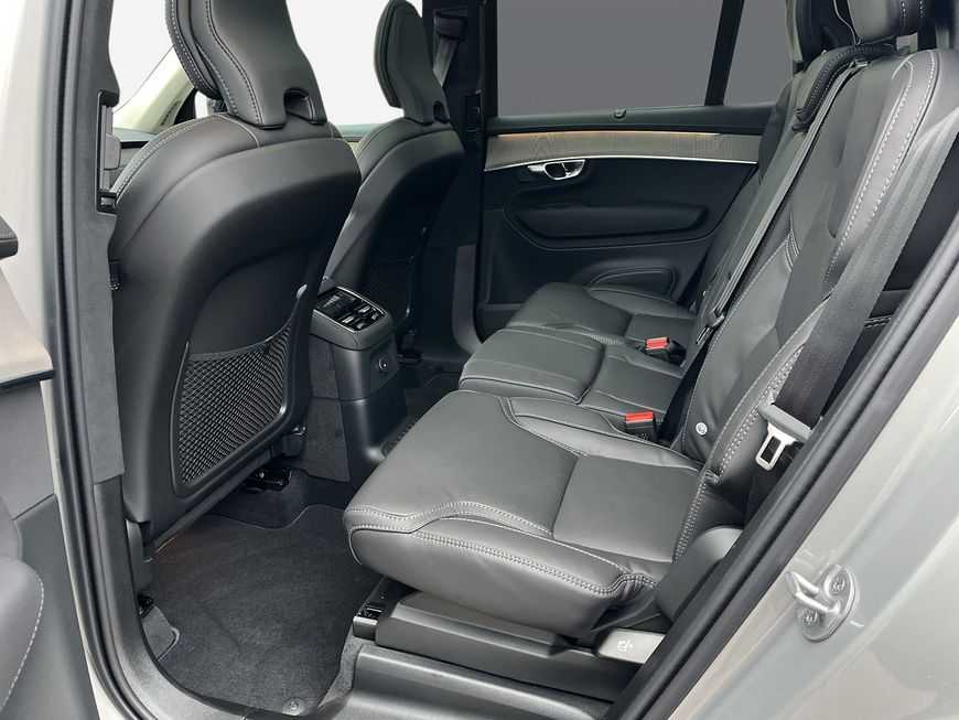 Volvo  T8 AWD Plug-in Hybrid