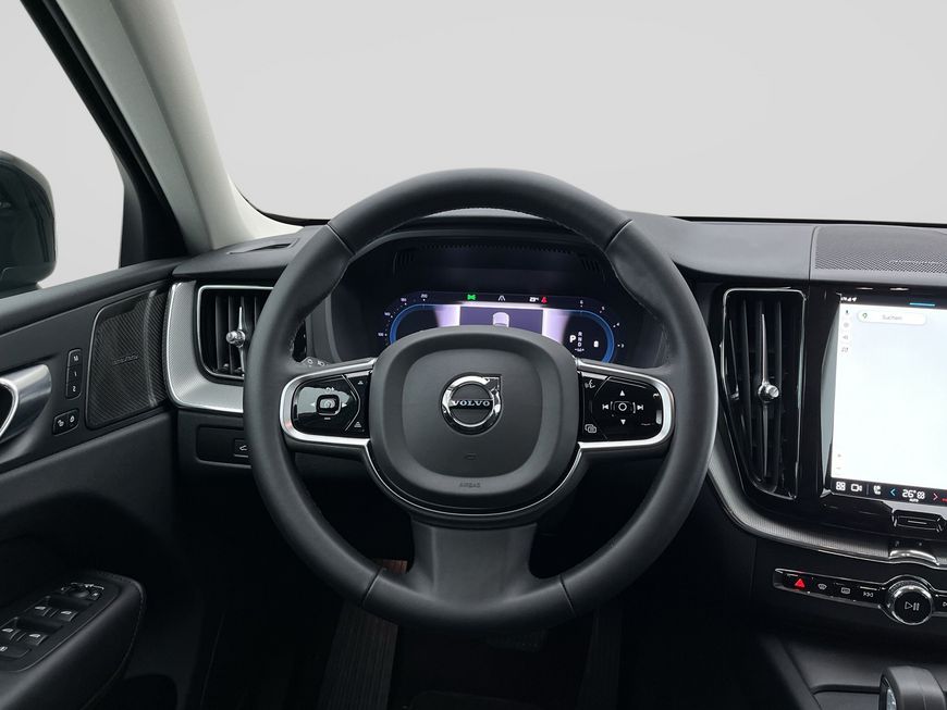 Volvo  Plus Dark