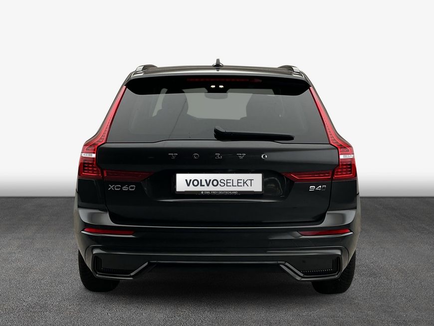 Volvo  Plus Dark