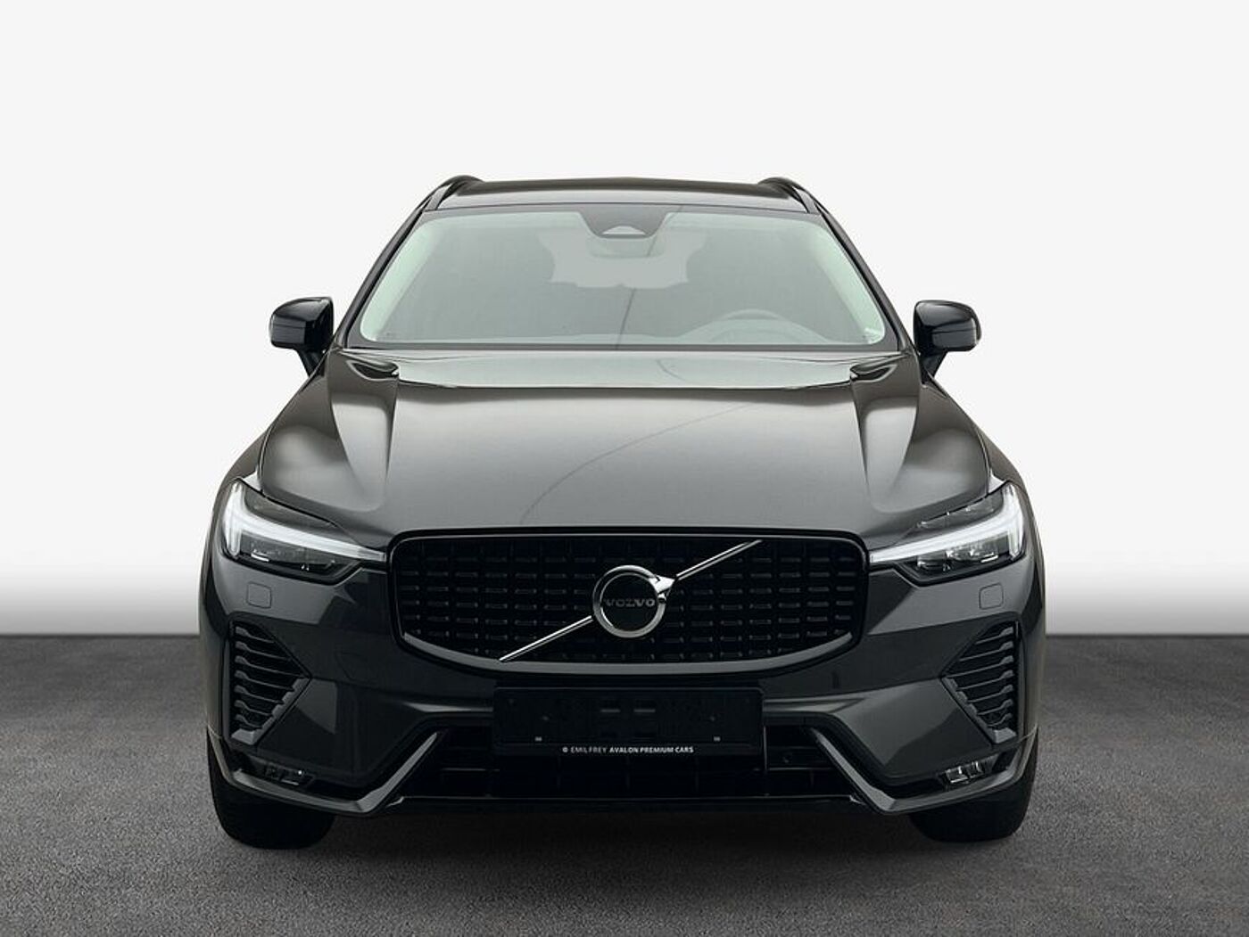 Volvo  Plus Dark