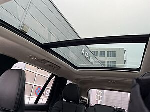 Volvo  T8 AWD Plug-in Hybrid
