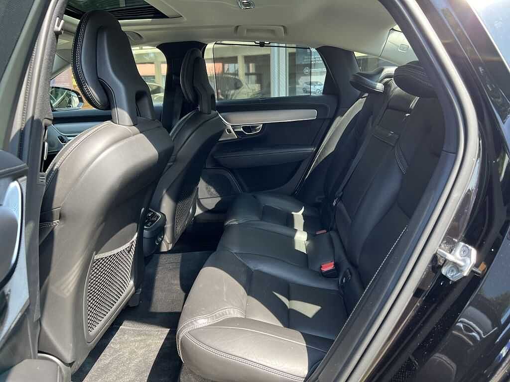 Volvo  S90 D5 AWD (173KW/235PS) Inscription aut. (AWD)