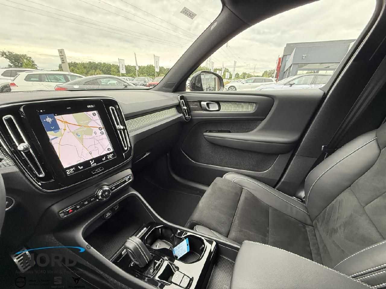 Volvo  T5 R Design Plug-In Hybrid 2WD/Cam/ACC/21'