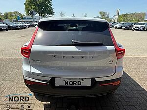 Volvo  B3 Plus Dark 2WD/AHK/Blis/ACC/Licht-P.