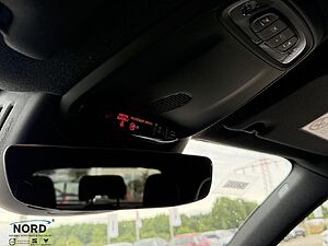 Volvo  T5 R Design Plug-In Hybrid 2WD/Cam/ACC/21'