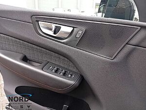 Volvo  B4B Gear. Core 2WD/AHK/CAM/Winter-Pak.