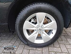 Volvo  B4B Gear. Core 2WD/AHK/CAM/Winter-Pak.
