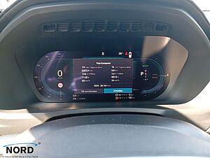 Volvo  Ultra Dark T8 Plug-In Hybrid AWD/B&W/22