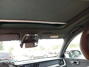 Volvo  T8 Inscription Plug-In Hybrid AWD/Head-Up