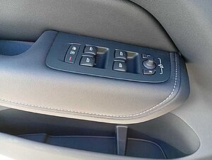 Volvo  T8 Ultra Dark Plug-In Hybrid AWD/B&W/AHK