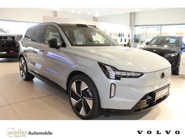 Volvo  Ultra Twin Motor Performance AWD Luftfahrwerk B & W Sound.