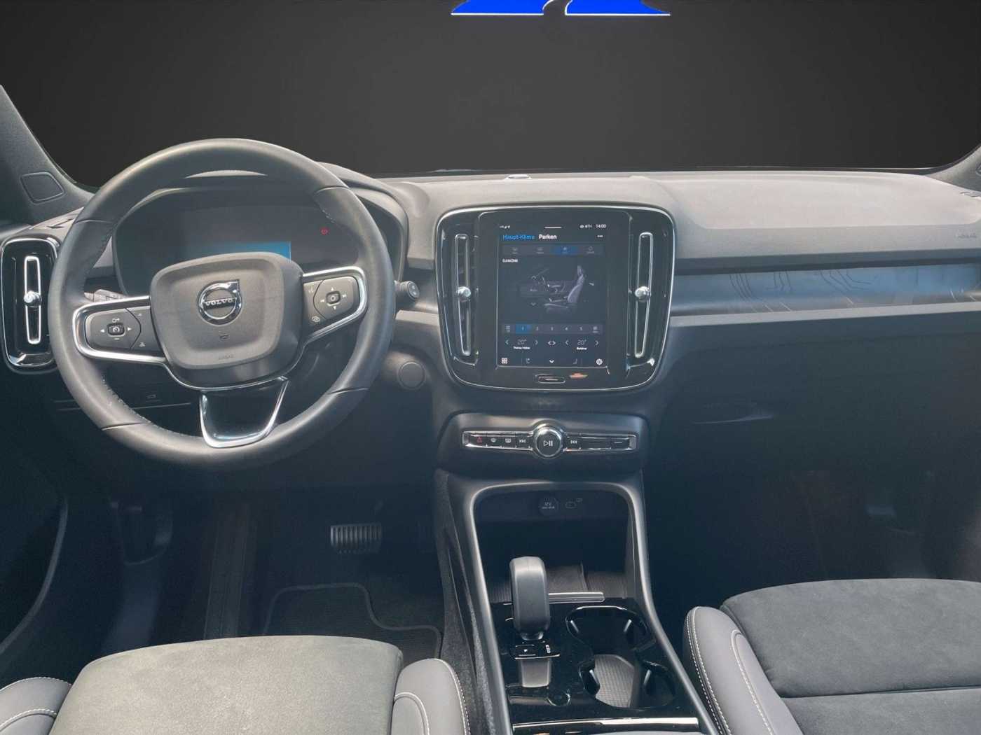 Volvo  Recharge Twin Motor AWD Plus