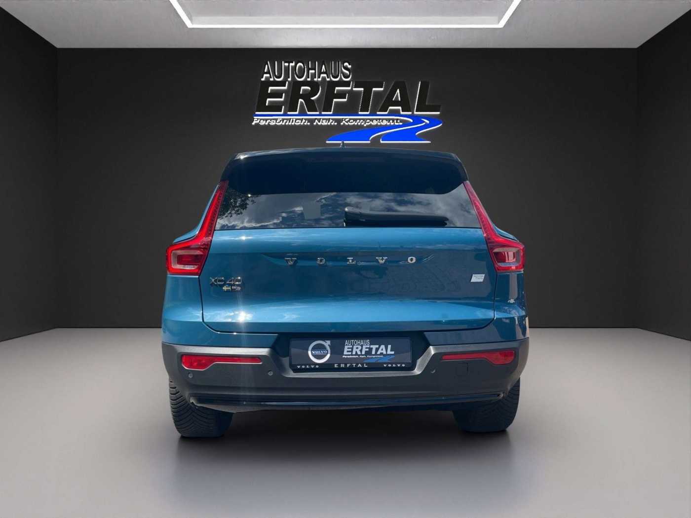 Volvo  Recharge Twin Motor AWD Plus