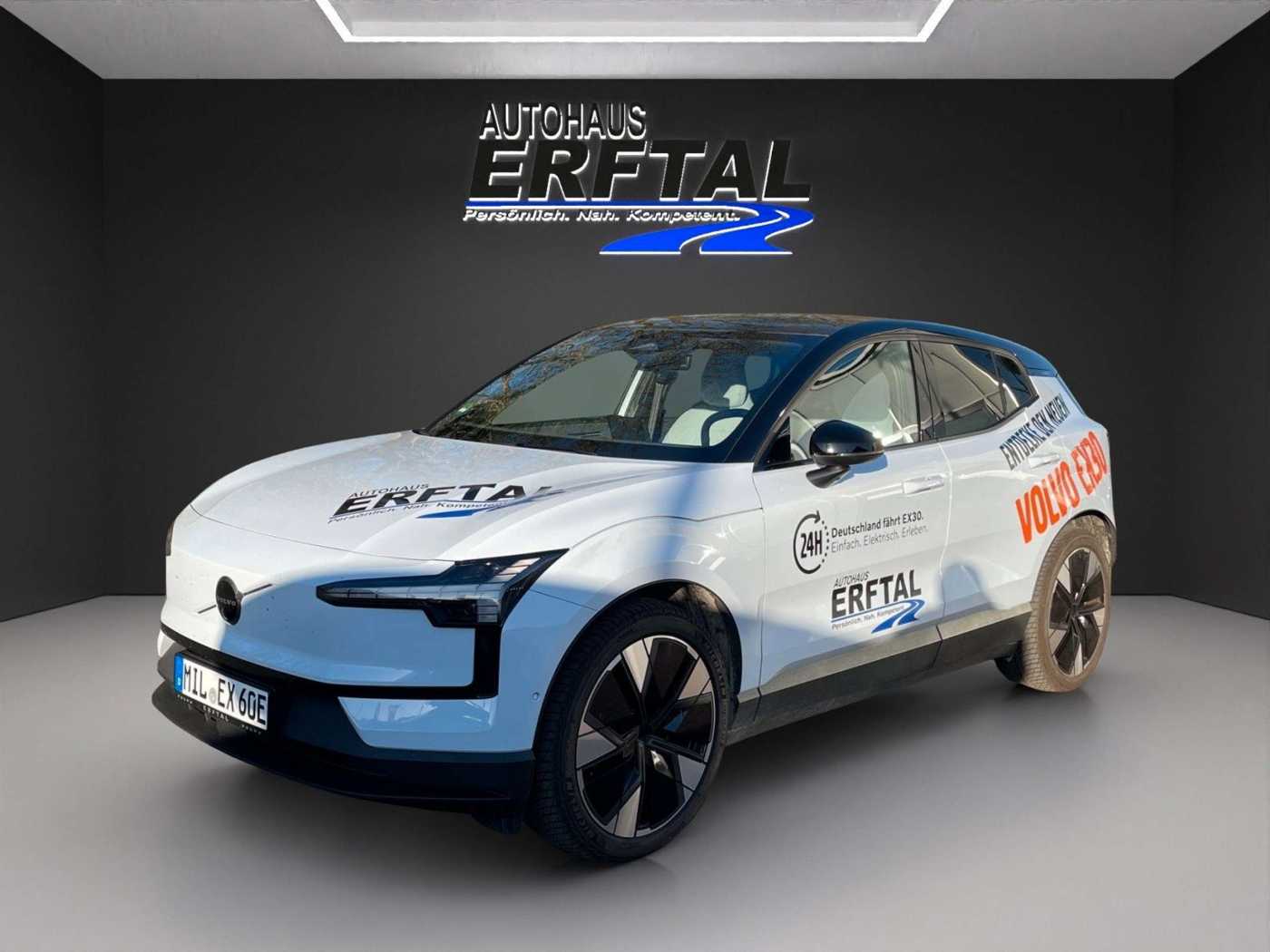Volvo  Ultra AWD Performance Pure Electric