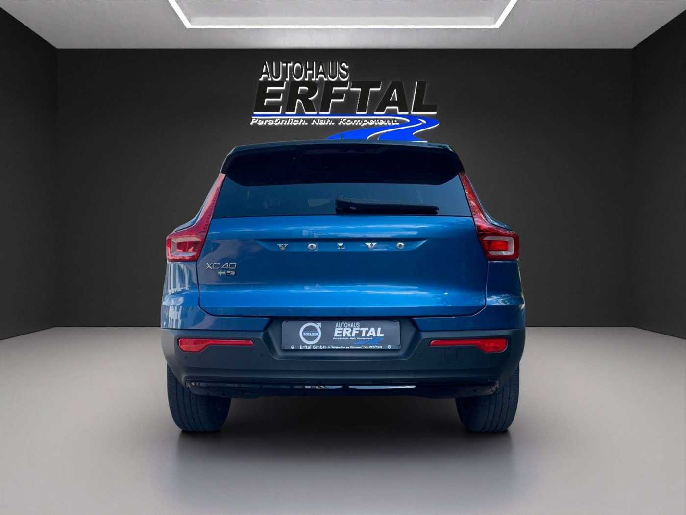 Volvo  Recharge T4 R-Design Expression