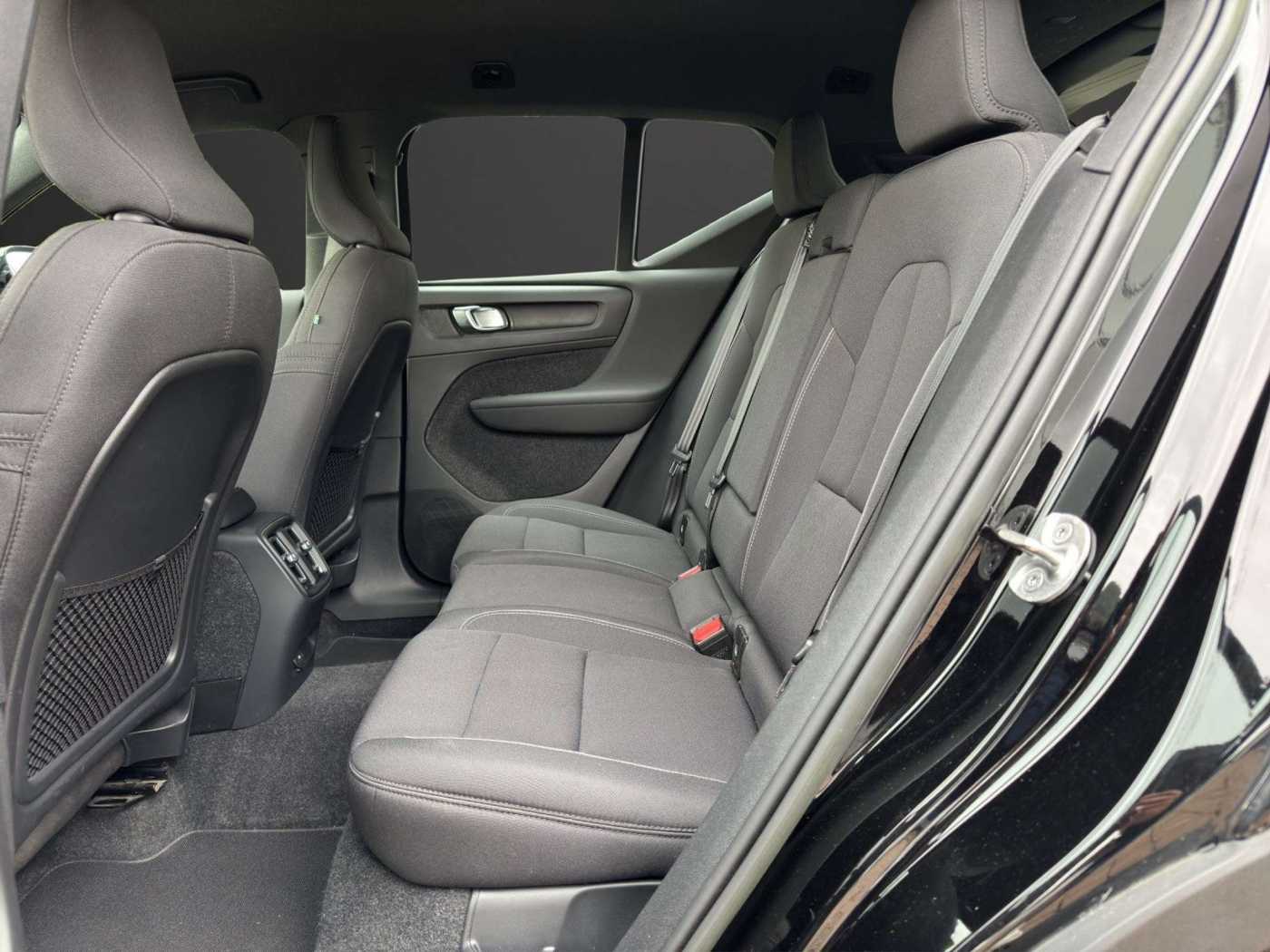 Volvo  Plus Recharge Pure Electric 2WD