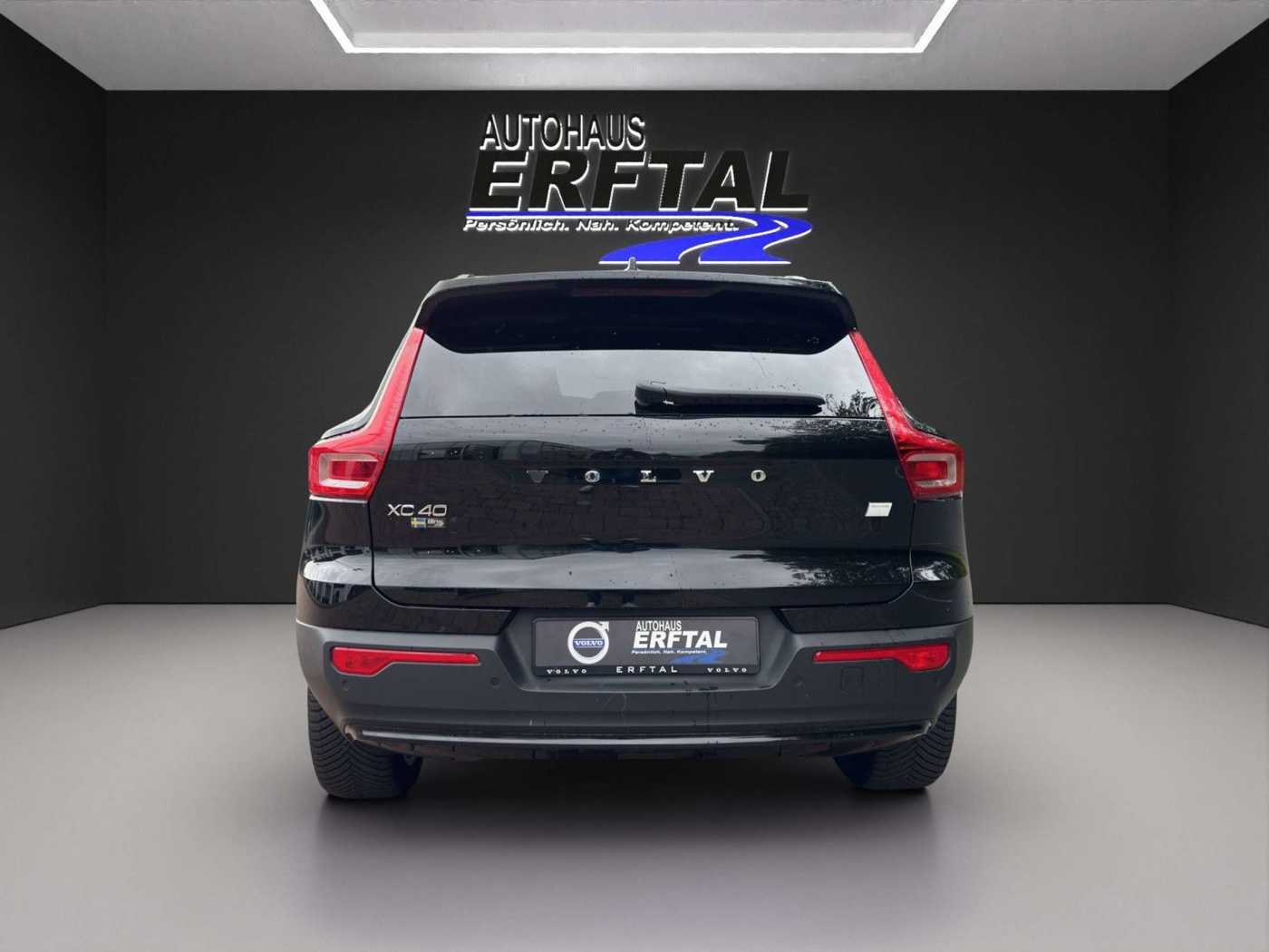 Volvo  Plus Recharge Pure Electric 2WD