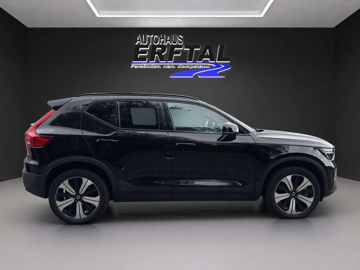 Volvo  Plus Recharge Pure Electric 2WD