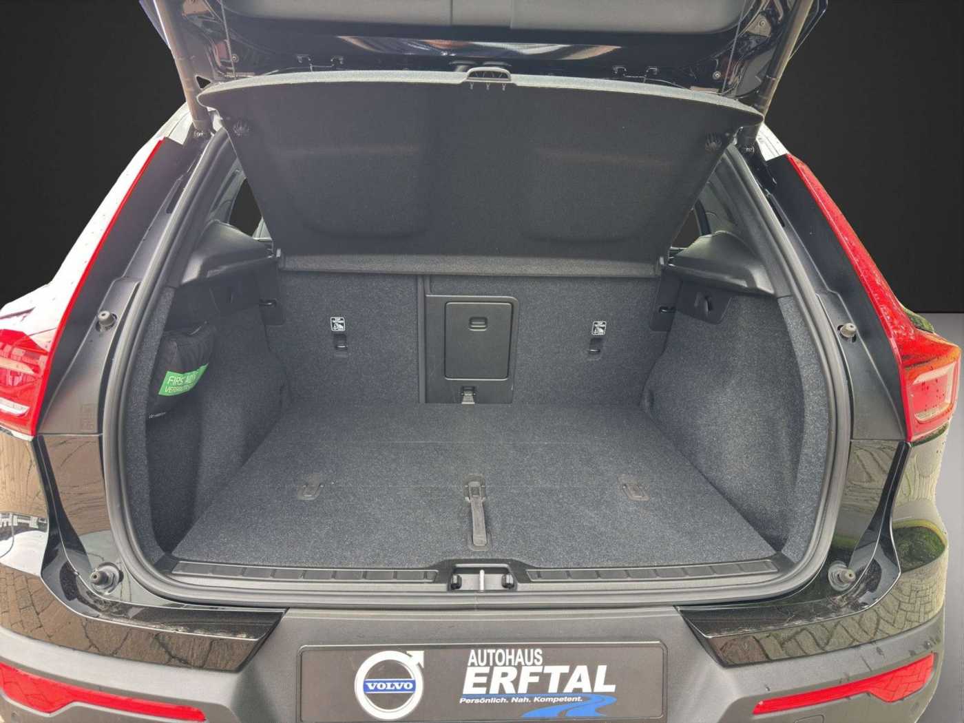 Volvo  Plus Recharge Pure Electric 2WD