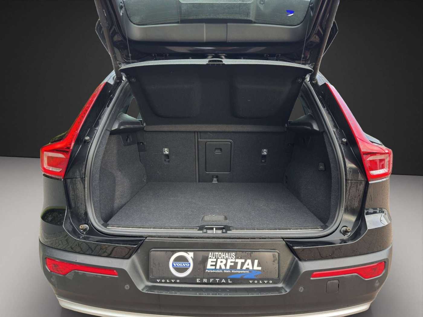 Volvo  T4 Recharge Plus Bright 2WD