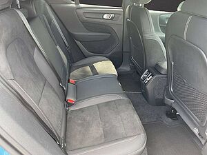 Volvo  Recharge Twin Motor AWD Plus