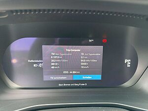 Volvo  Plus Recharge Pure Electric 2WD