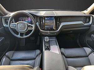 Volvo  B4 D AWD Plus Dark