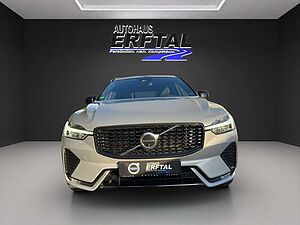 Volvo  B4 D AWD Plus Dark
