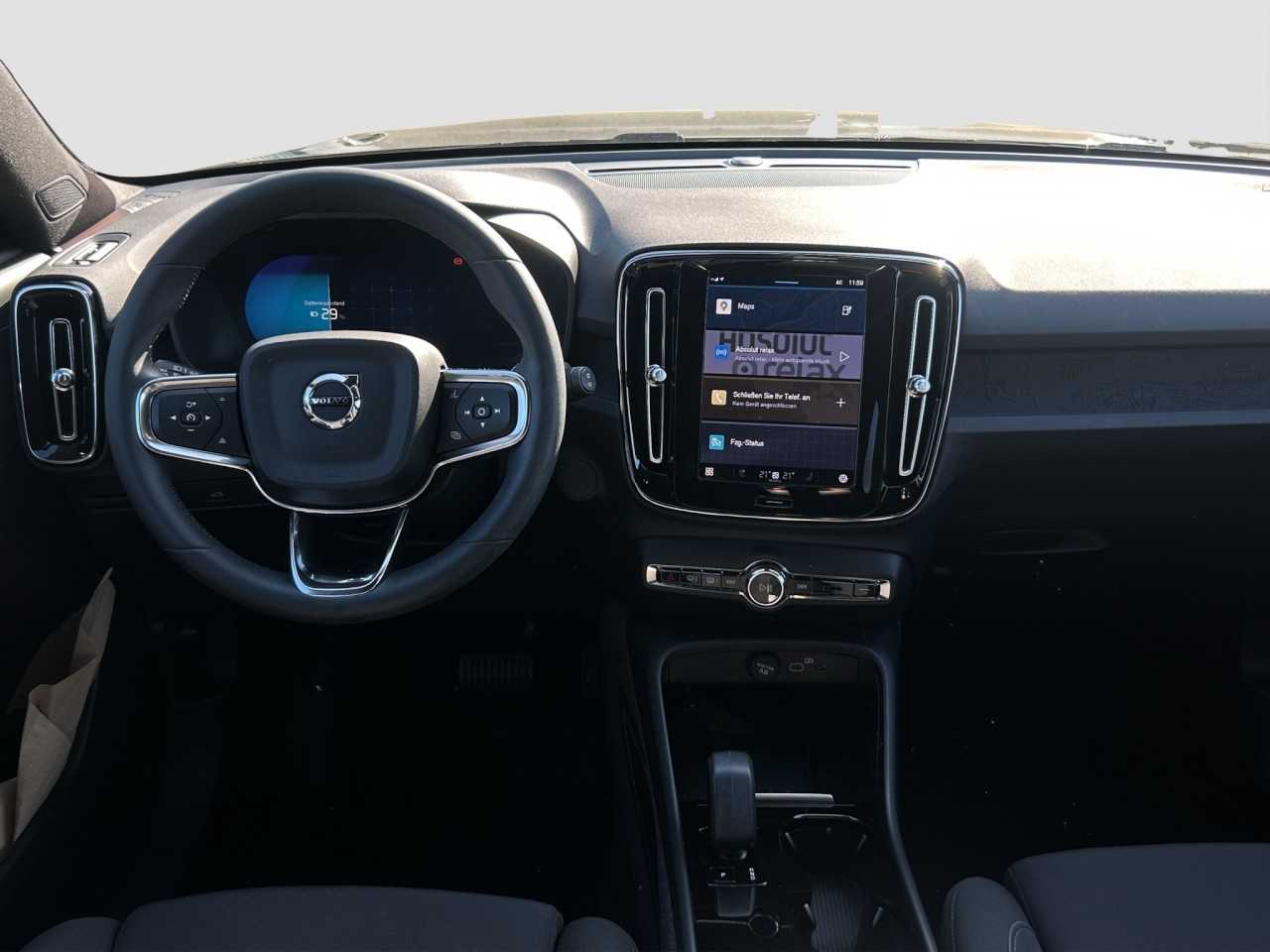 Volvo  XC40