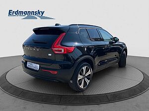 Volvo  XC40
