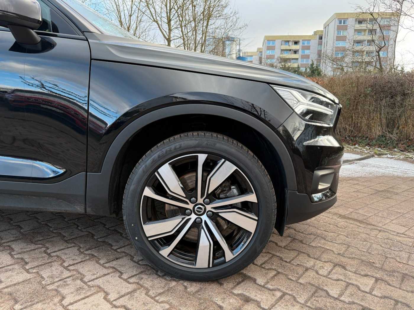 Volvo  T4 R DESIGN PHEV +CAM +LED+PRIVACY+
