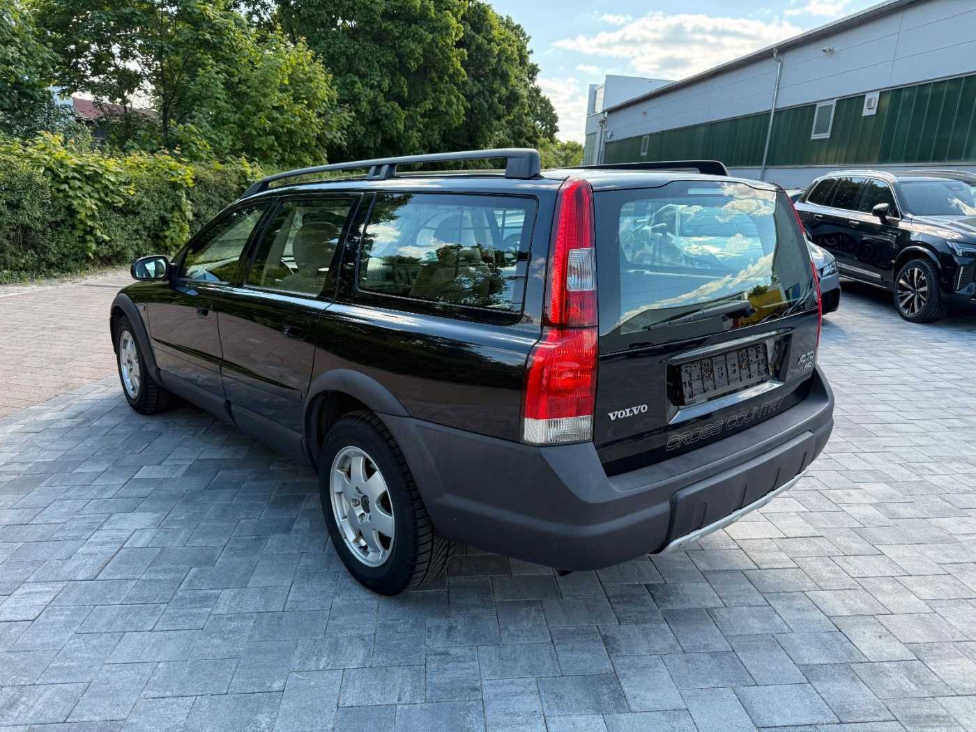 Volvo  D5 PREMIUM +SUBWOOFER+NAVI+XENON+SD+1.HAND
