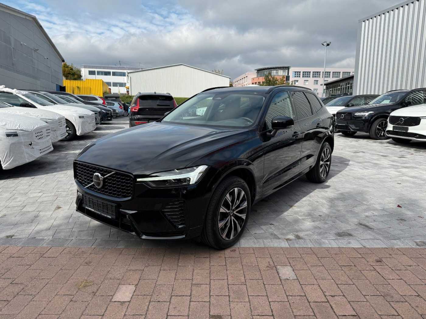 Volvo  PLUS DARK AWD GOOGLE+PANO+HARMAN