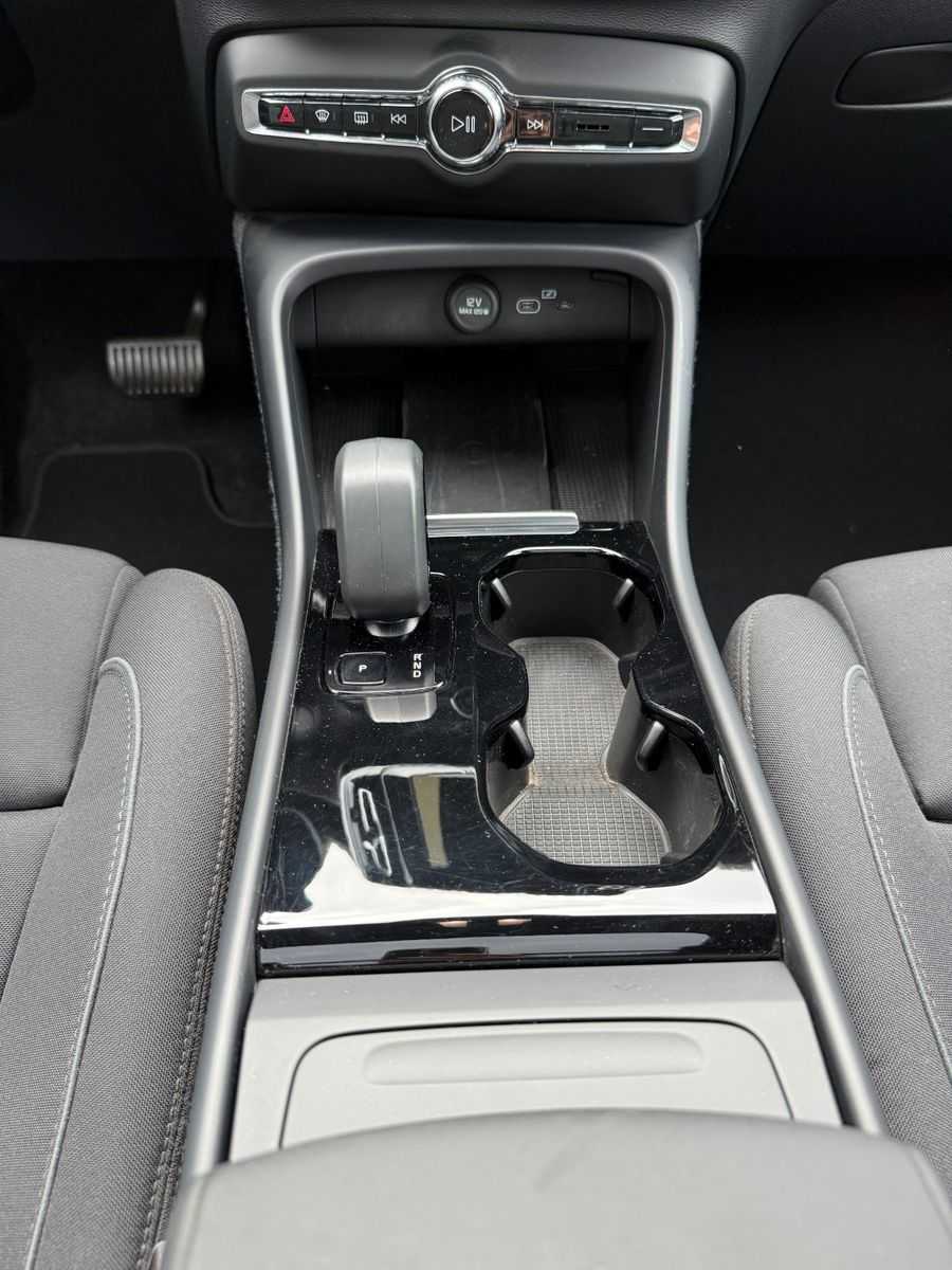 Volvo  ULTIMATE TWIN+PIXEL+AHK+20'+WÄRMEPUMPE