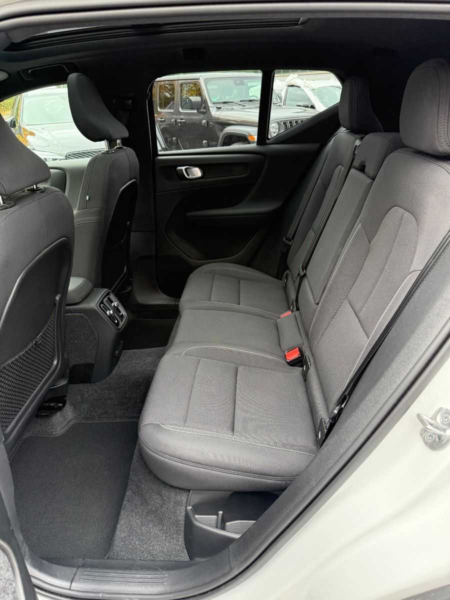 Volvo  ULTIMATE TWIN+PIXEL+AHK+20'+WÄRMEPUMPE