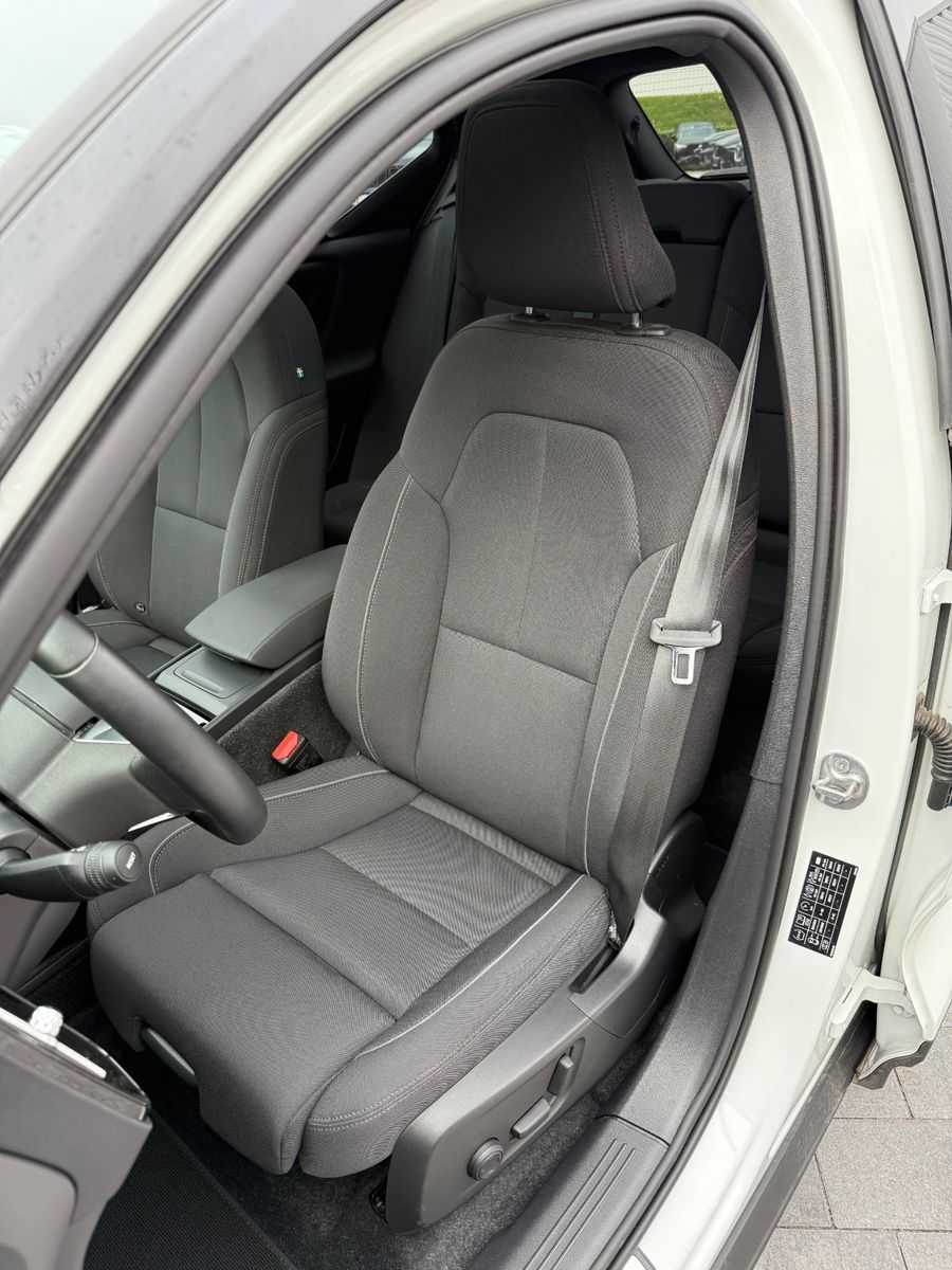 Volvo  ULTIMATE TWIN+PIXEL+AHK+20'+WÄRMEPUMPE