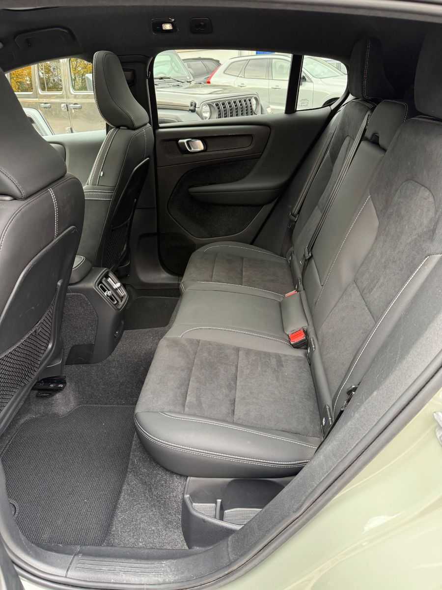 Volvo  SINGLE ULTIMATE+PILOT+PANO+BLIS+EL. SITZE+20'