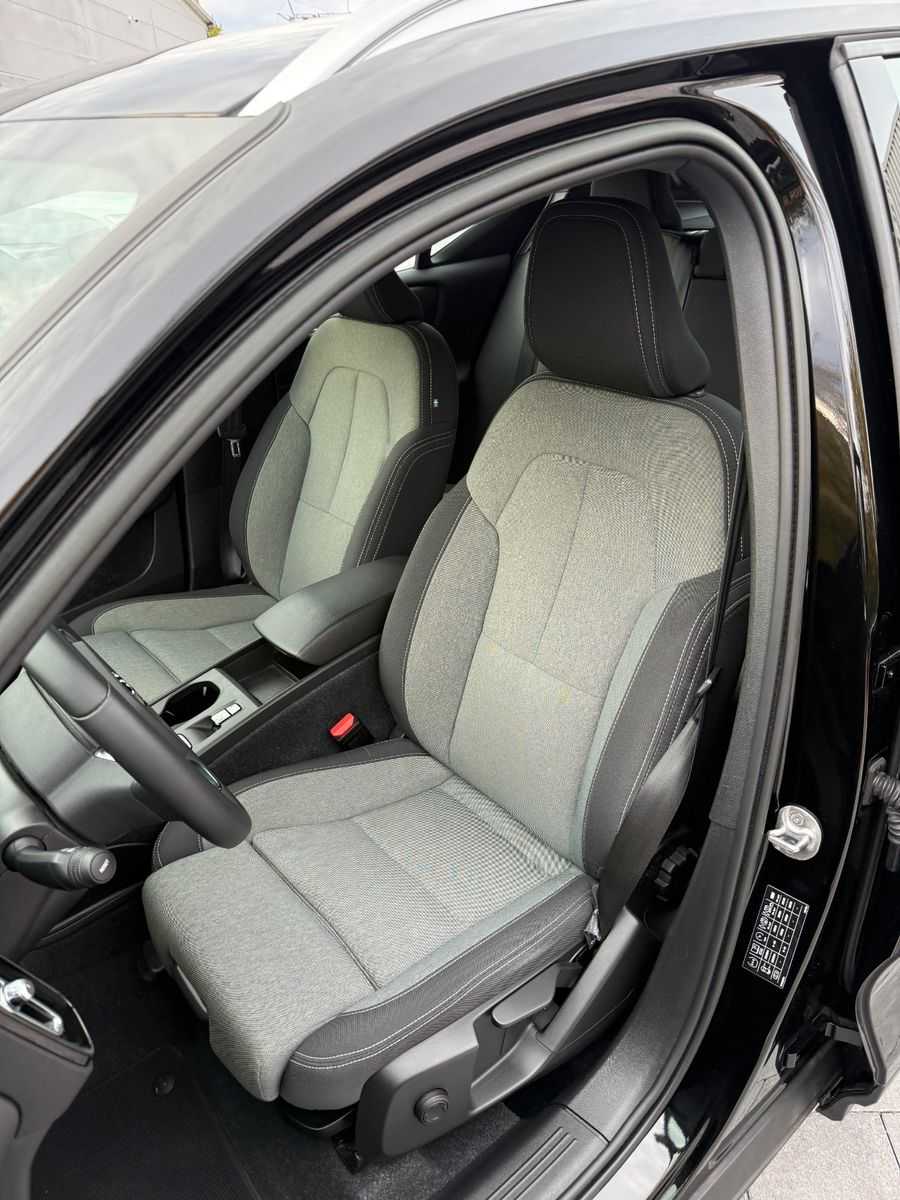 Volvo  T4 CORE PHEV+NAVI+CAM+SITZHZG+ALLWETTER