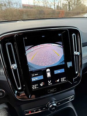 Volvo  T4 R DESIGN PHEV +CAM +LED+PRIVACY+